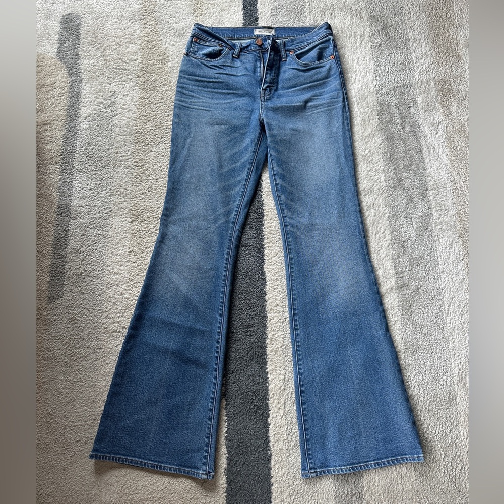 Madewell Fleamarket flare jeans